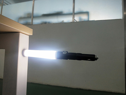 Люмен Зоомабле водоустойчивый высокий привел ряд основания 150м электрофонаря магнитный освещая